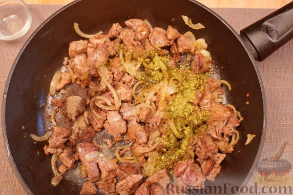 Слоёная вертута с картошкой и куриной печенью